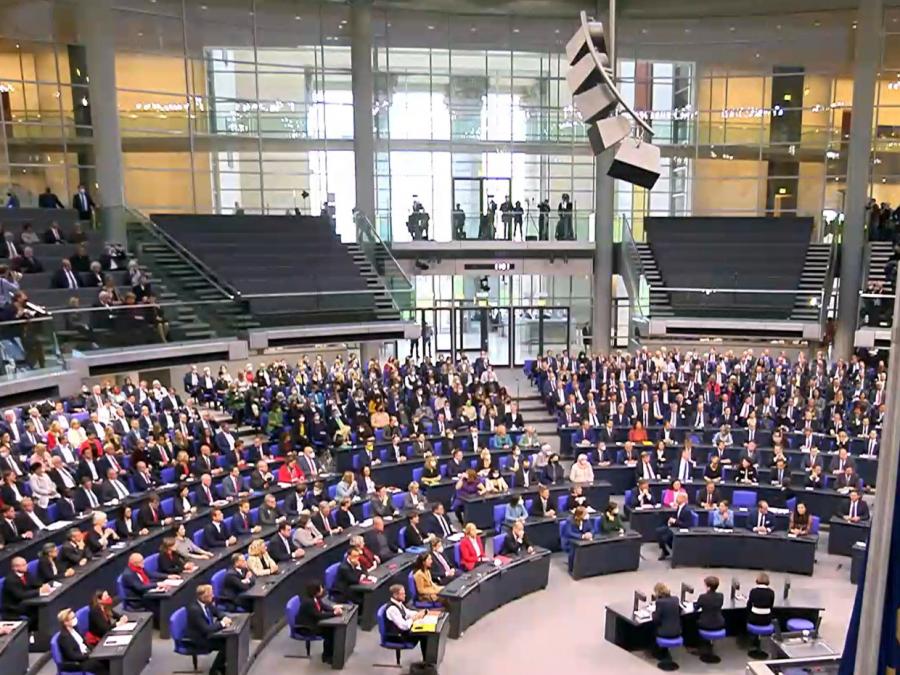 Neuer Bundestag erstmals zusammengekommen