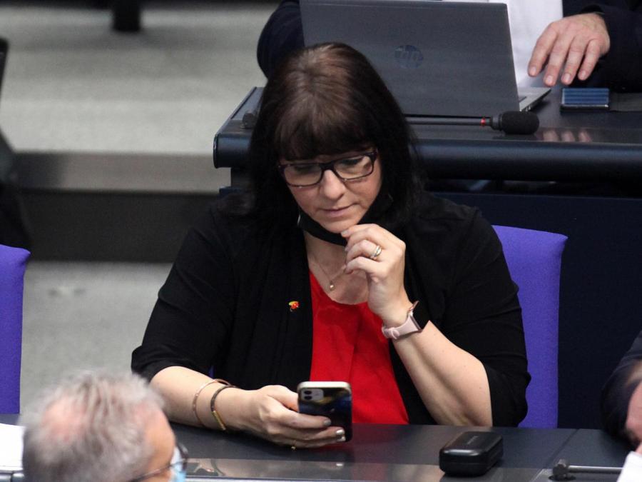AfD-Bundestagsabgeordnete Cotar tritt aus Partei aus