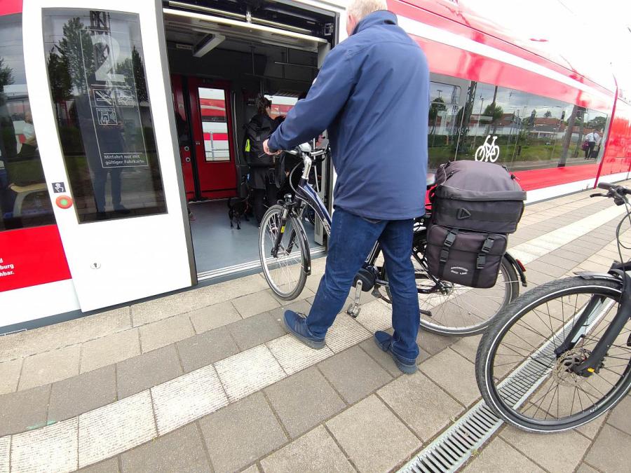 Pro Bahn fürchtet Preiserhöhung bei Deutschlandticket