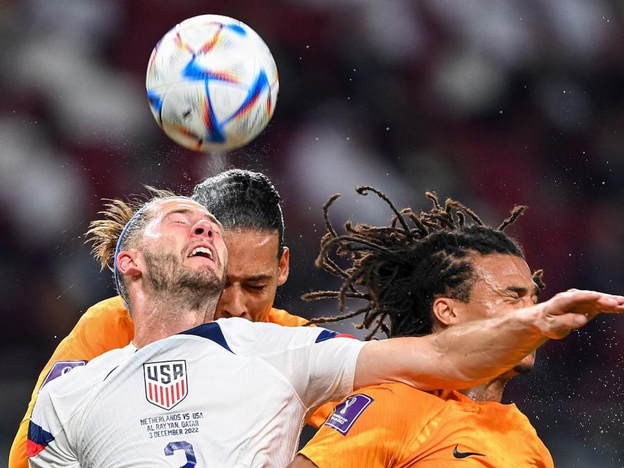 Niederlande gewinnen WM-Achtelfinale gegen USA