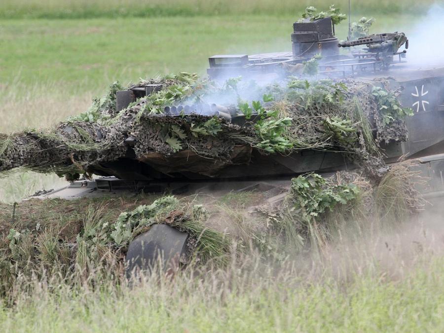 Rufe aus der FDP nach mehr Kampfpanzern und Kampfjets für Ukraine