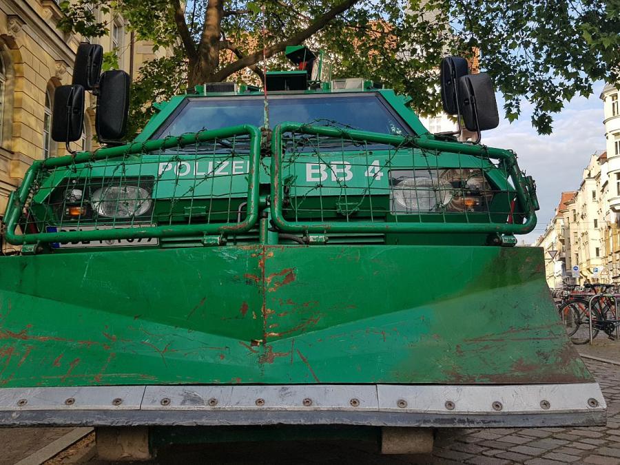 23 verletzte Polizisten - Fünf Festnahmen bei Randalen in Leipzig