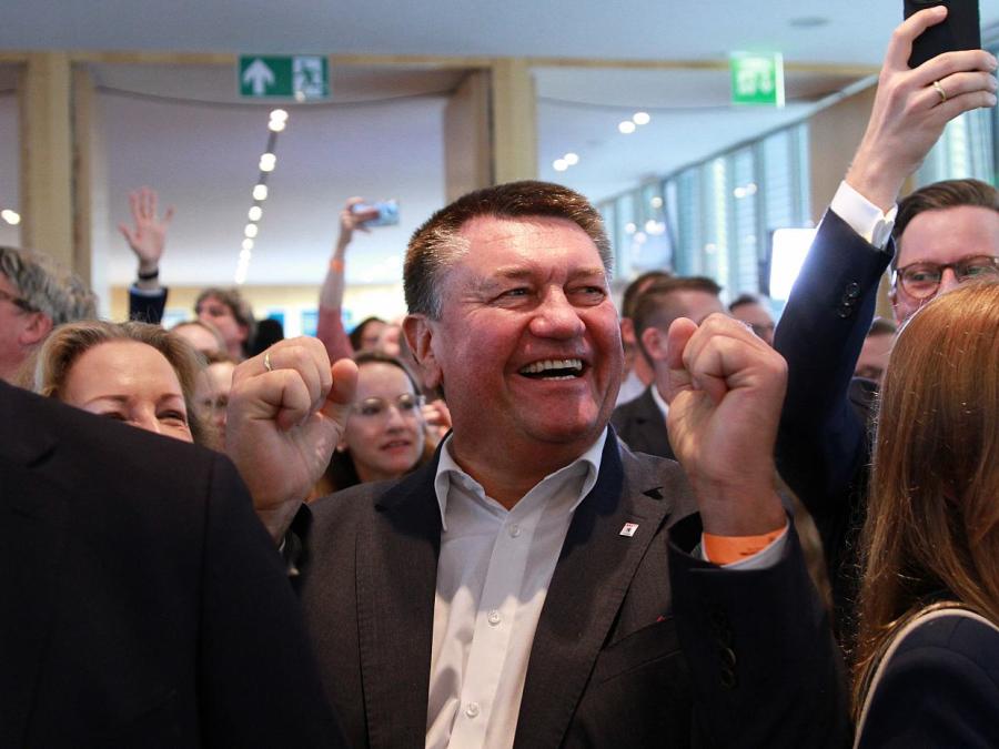 Prognosen: CDU bei Hessen-Wahl klar vorn