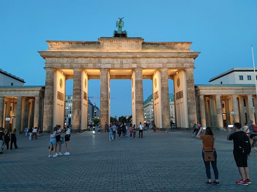 CSU verlangt Bannmeile um Brandenburger Tor