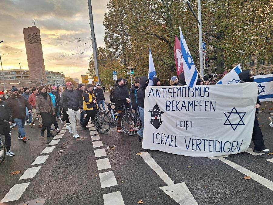 Hunderte Teilnehmer bei Pro-Israel-Demo der linken Szene in Leipzig