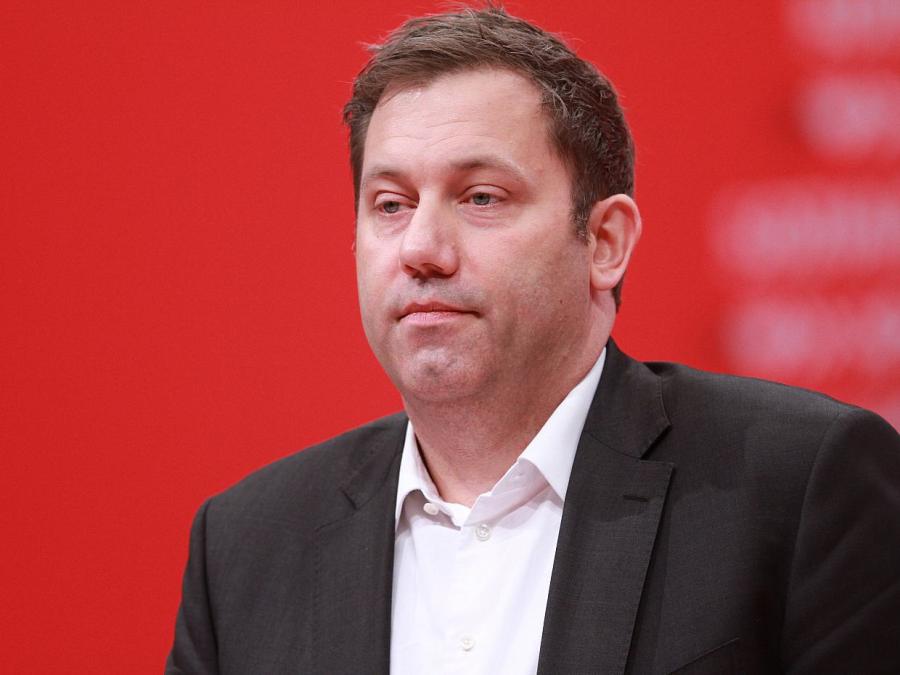 Klingbeil erteilt FDP-Forderung nach Soli-Abbau klare Absage