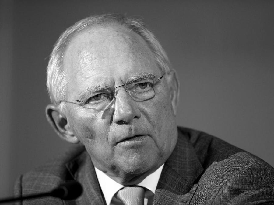 Grab von Wolfgang Schäuble geschändet
