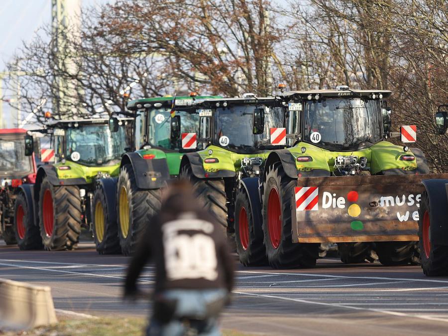 Bauernproteste im ganzen Land