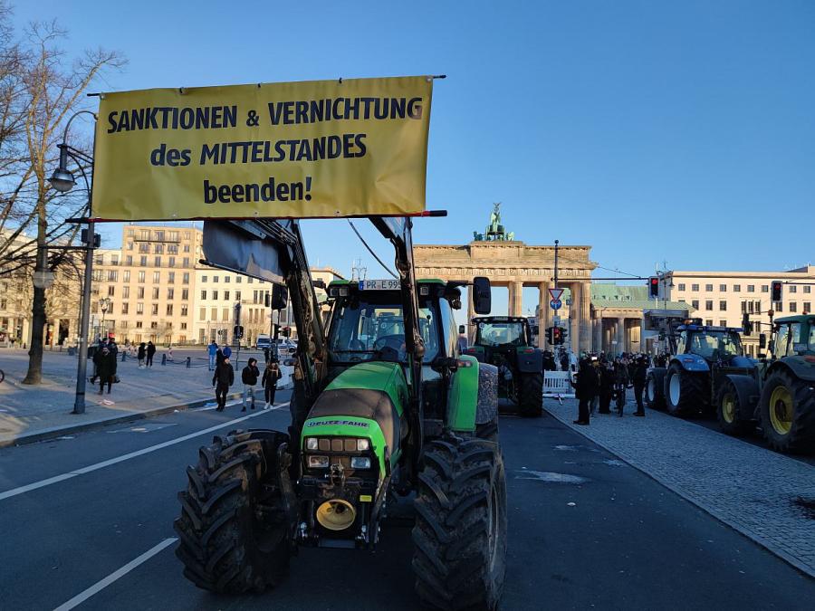 Bauern setzen Protestwoche fort - weniger Aktionen geplant
