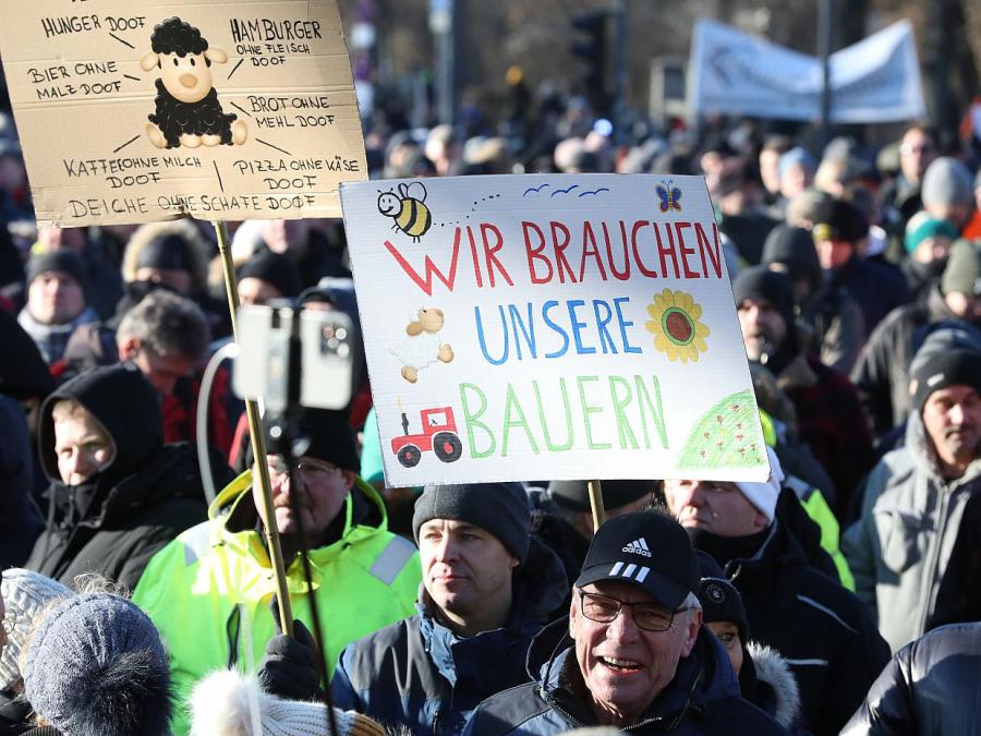 Trotz Protesten: Kanzler bleibt bei Agrarkürzungen hart