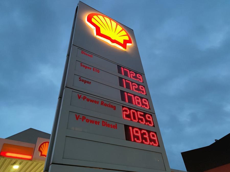 Benzinpreis tritt auf der Stelle - Diesel etwas teurer