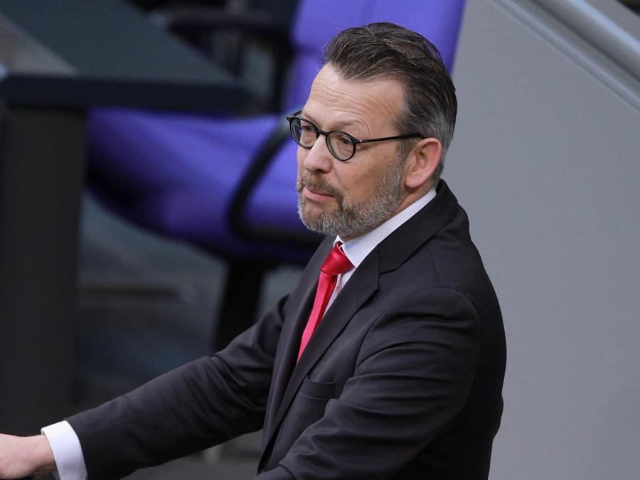 FDP-Chefhaushälter Fricke fordert Einfrieren der Sozialausgaben