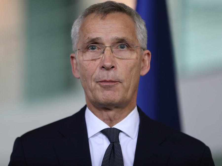 Noch-Nato-Generalsekretär Stoltenberg erhält Bundesverdienstkreuz