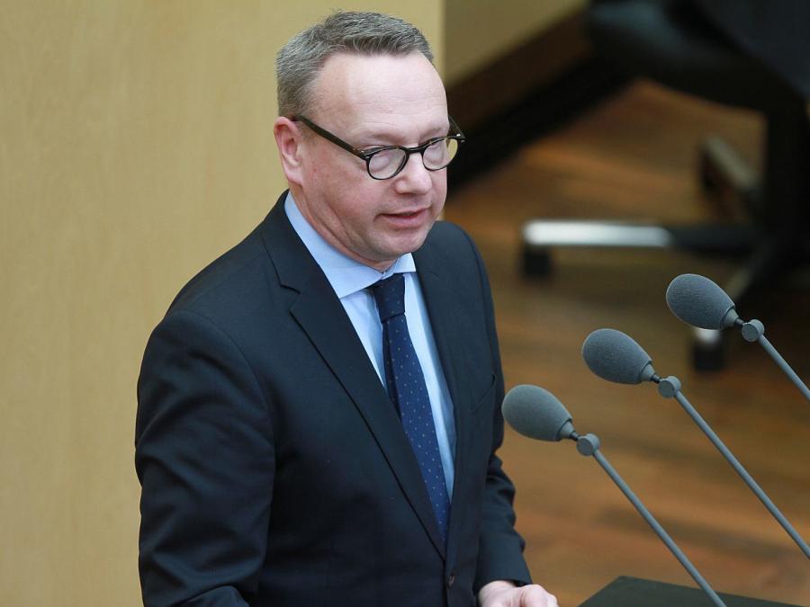 NRW-Justizminister verteidigt Strafmündigkeit ab 14