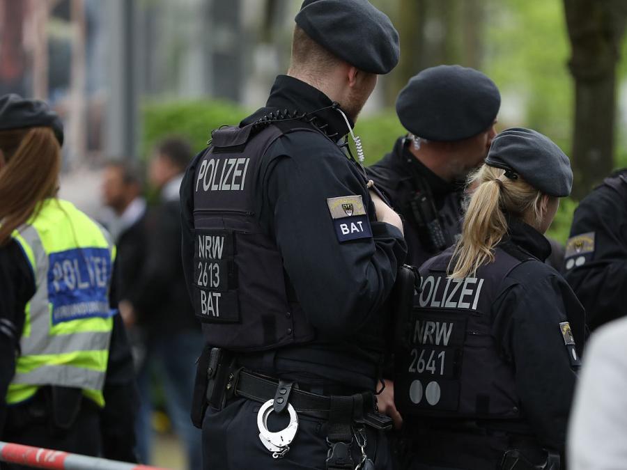 Verfassungsschützer skeptisch bei mehr Polizeischutz für Politiker