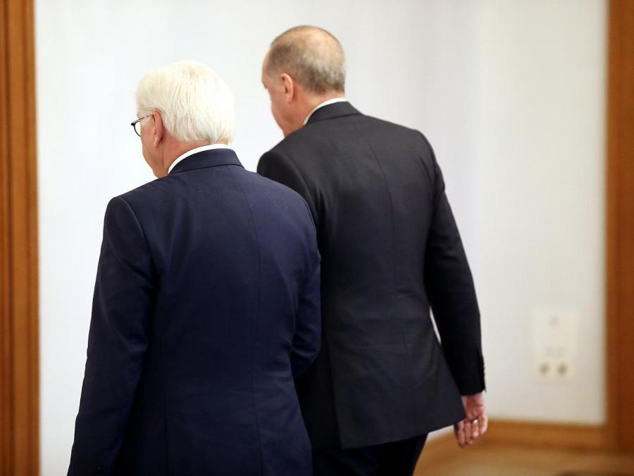 CDU und FDP sehen in Steinmeiers Türkei-Besuch schwierigen Spagat