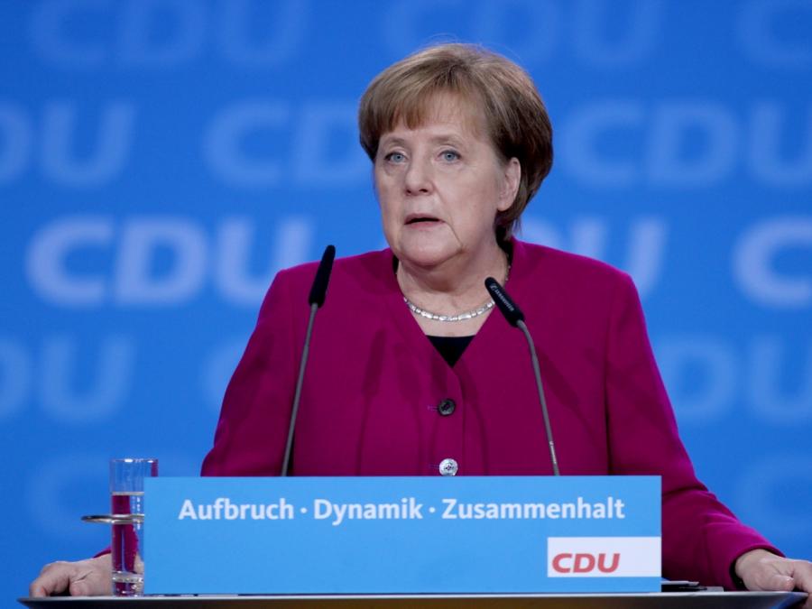 Merkel wirbt auf Parteitag für Koalitionsvertrag