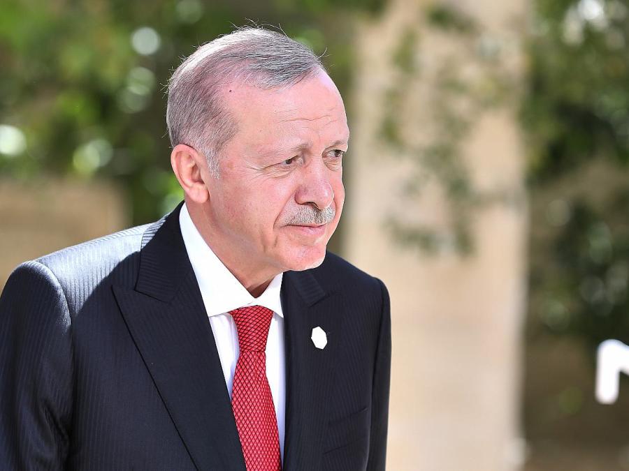 Berichte: Erdogan kommt zum EM-Viertelfinale der Türkei nach Berlin