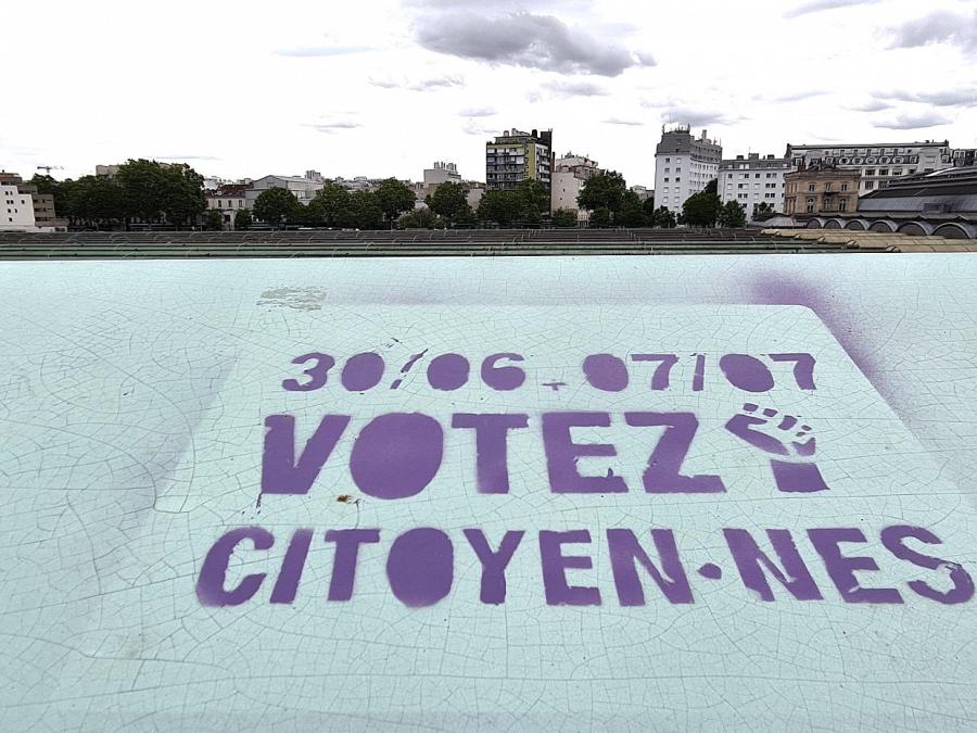 Erste Zahlen deuten auf hohe Wahlbeteiligung in Frankreich