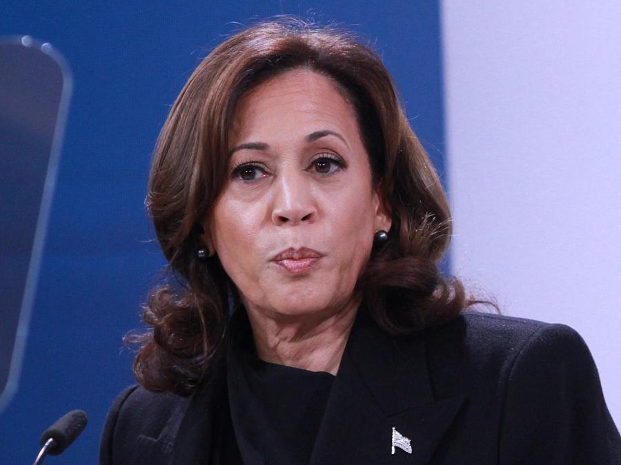 Lang nimmt sich Kamala Harris zum Vorbild