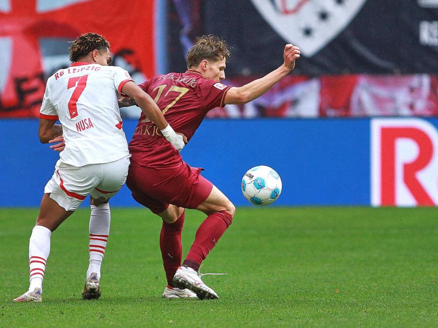 1. Bundesliga: Leipzig weist Augsburg deutlich in die Schranken