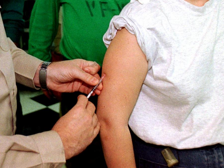 Ärztepräsident will Grippeimpfung für Erzieher und Lehrer