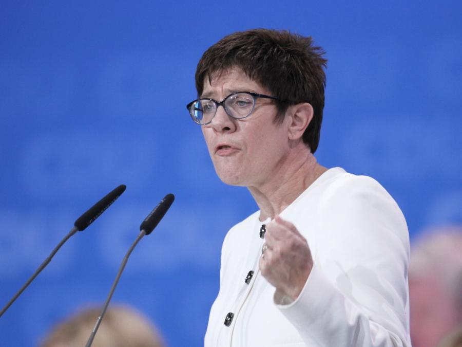 Kramp-Karrenbauer will neue Denkrichtung in CDU-Klimapolitik
