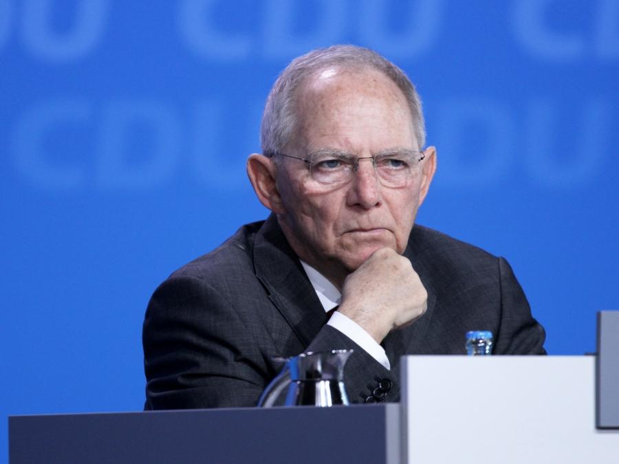 Schäuble äußert im Wehretat-Streit Verständnis für Trump