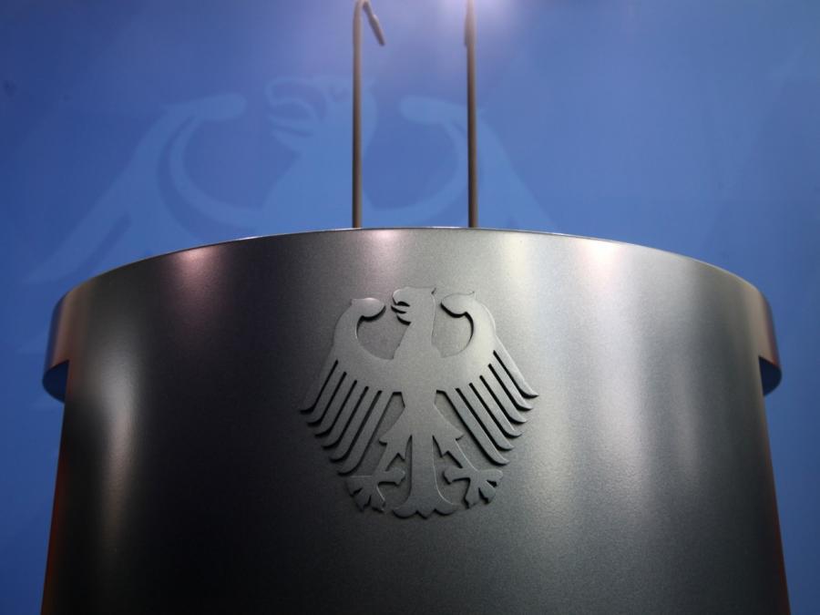 Regierungsbericht: Kaum Ostdeutsche in Spitzen der Bundesbehörden