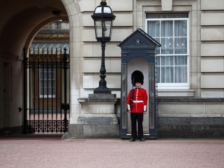 Prinz Andrew verliert militärische Ehrentitel