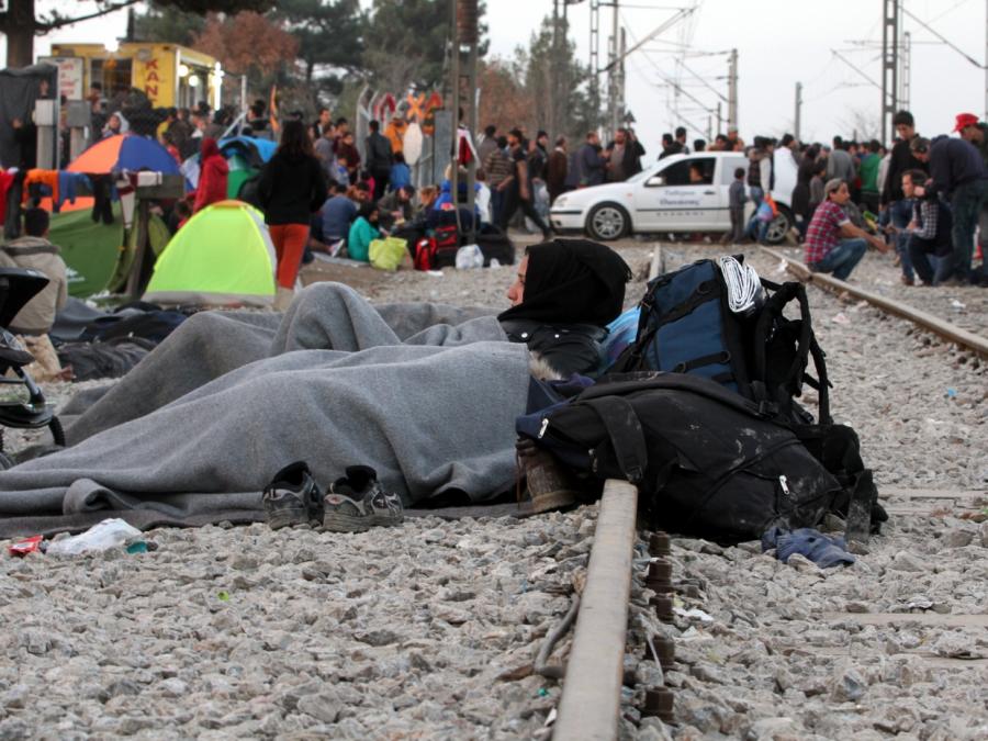 Bundesregierung: Weniger illegale Migranten kommen nach Europa
