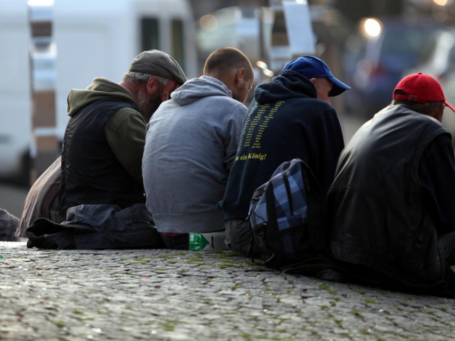 EU-Kommission wirft Bundesregierung Förderung von Armut vor