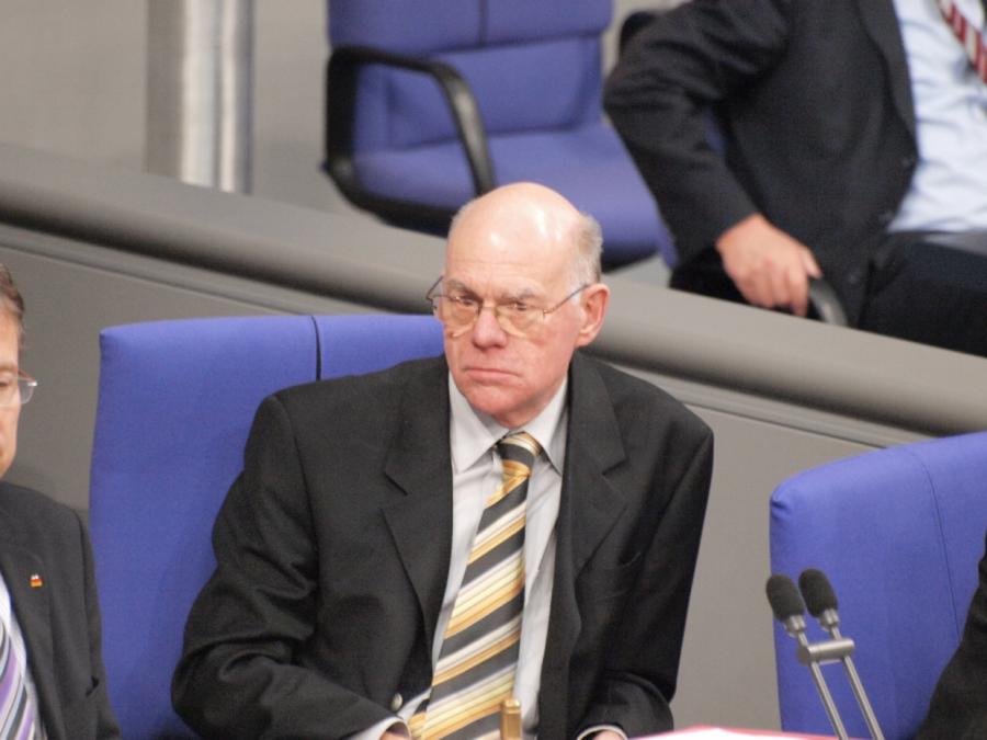 Lammert will Alterspräsidentschaft neu regeln - Unterstützung von SPD