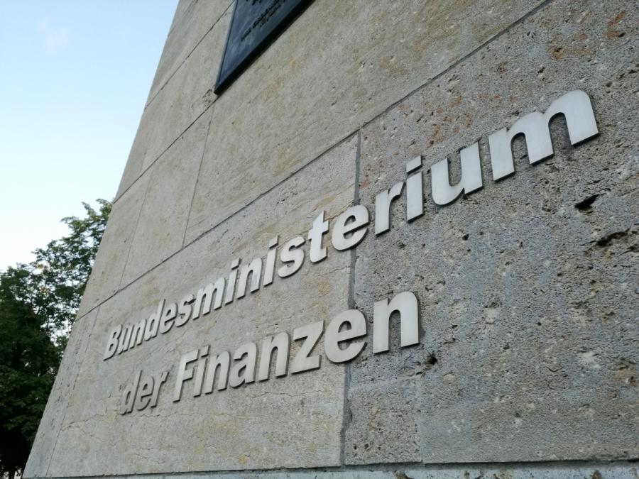 Bericht: Bund verspekuliert sich bei Staatsanleihen