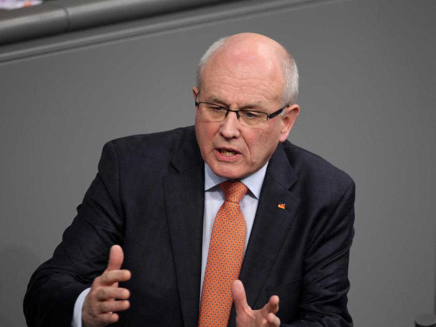 Kauder kritisiert SPD-Rentenvorstoß