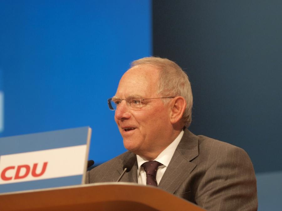 Umfrage: Deutsche stellen Schäuble bestes Zeugnis aus