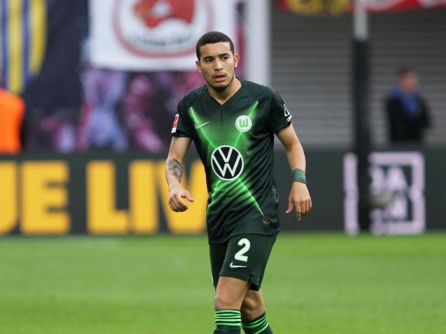 1. Bundesliga: Wolfsburg gewinnt in Paderborn
