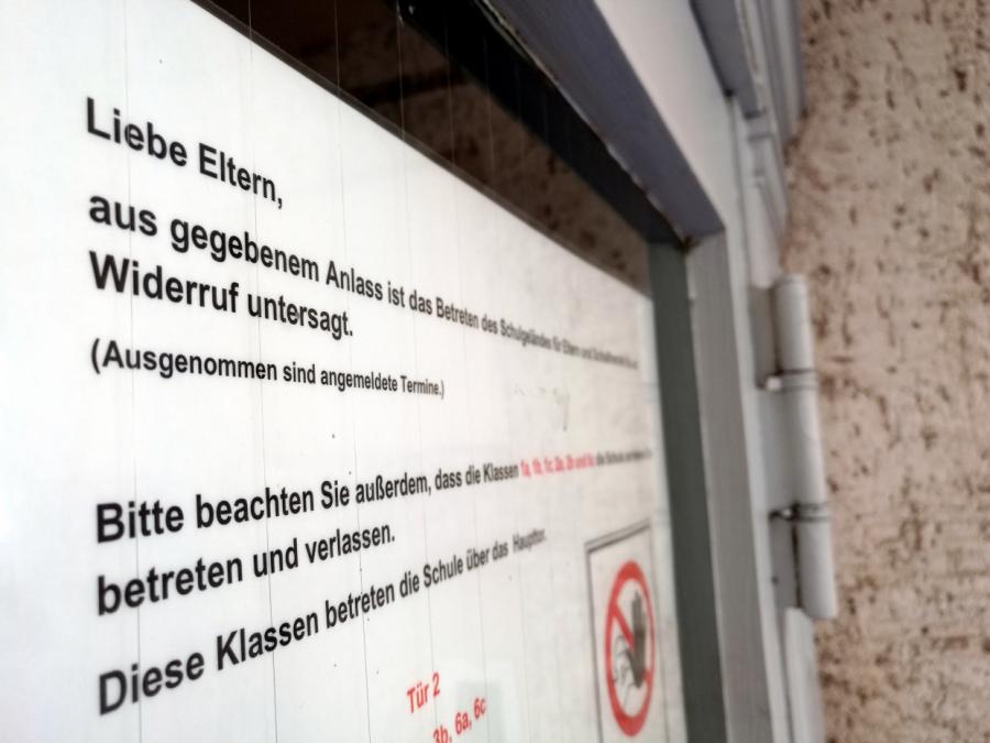 Niedersachsens Schulminister gegen Maskenpflicht im Unterricht