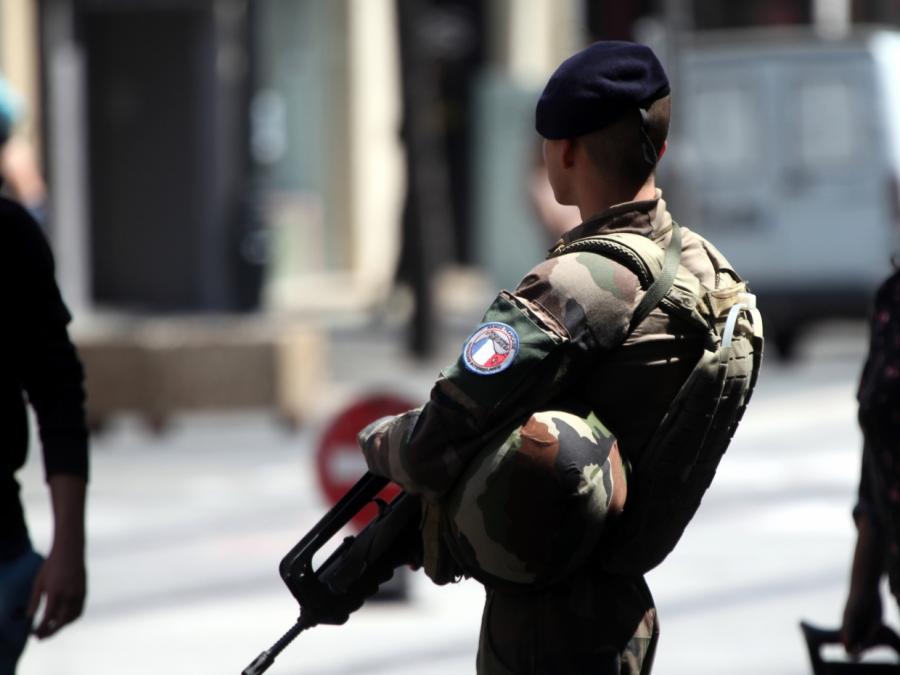 Trauer und Wut über Anschlag in Nizza