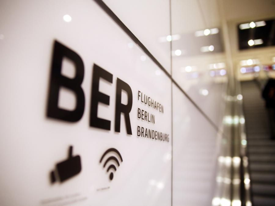 BER-Flughafenchefin fürchtet langfristige Probleme im Luftverkehr